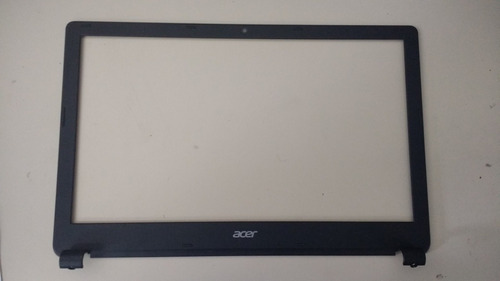 Bisel Acer Aspire E1-510-2410