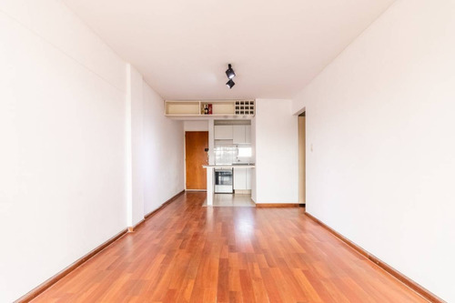 Vendo Departamento, Un Dormitorio, Balcón, Pileta Y Parrille