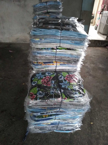 Imagem 1 de 5 de Tapetes De Banheiro