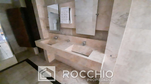 Imagen 6 de 13 de Local En Venta En Barrio Parque General San Martin