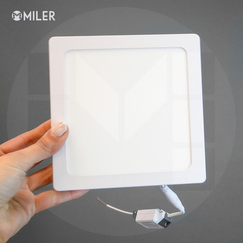 Imagen 2 de 10 de Panel Led Exterior Plafon 12w Cuadrado 17cm Blanco