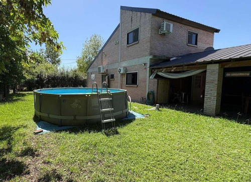 Casa En Venta - 4 Dormitorios 1 Baño - La Reja