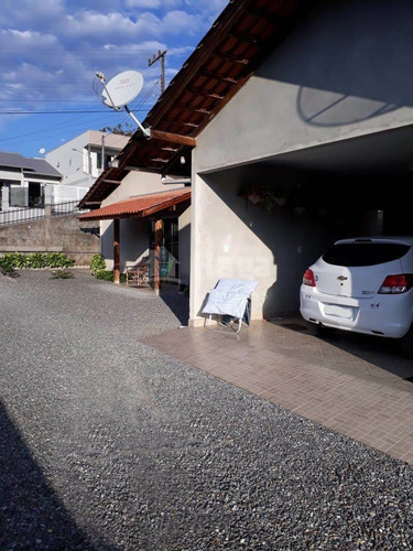 Imagem 4 de 17 de Casa À Venda Em Brusque/sc - 861