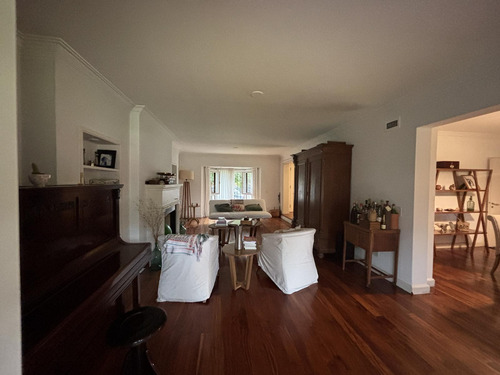 Muy Buena Casa De 4 Dormitorios En Venta El Barrio Cerrado Las Barrancas En Lomas De San Isidro