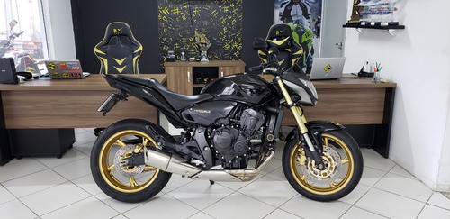 Honda - Hornet