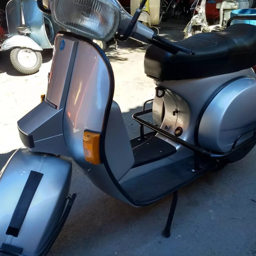 Imagem 3 de 6 de Piaggio Vespa