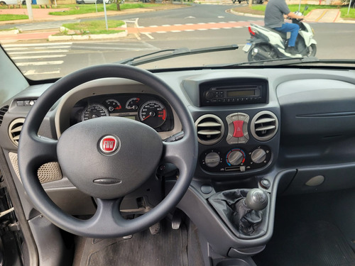 Fiat Doblo 1.8 16v Adventure Xingu Flex 5p
