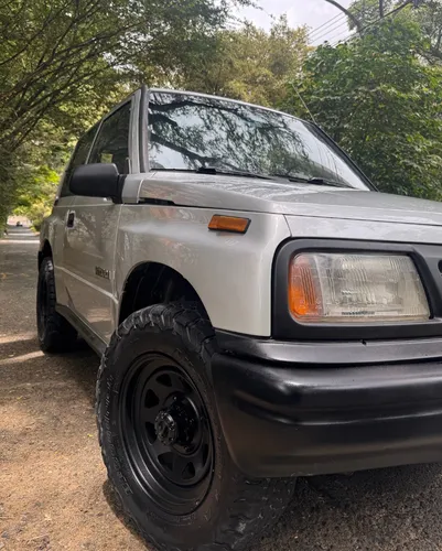 Chevrolet Vitara 1.6l 97 hp