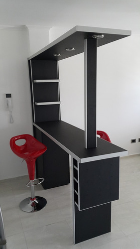 Imagen 5 de 7 de Barra De Tragos, Divisor De Ambientes, Mueble C/ Puerta