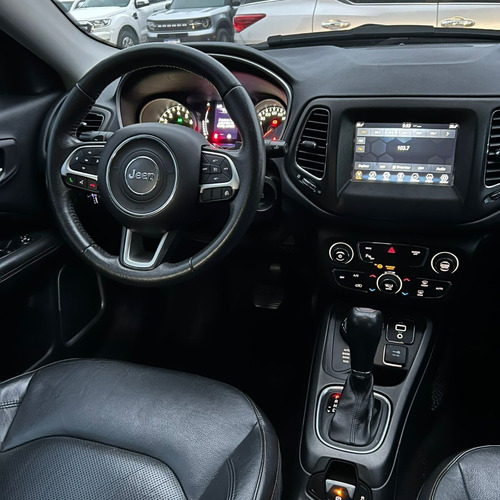 Imagen 9 de 15 de Jeep Compass 2.4 Longitude