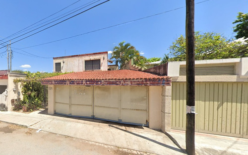 Casa En Venta En Colonia Felipe Carrillo Puerto, Mérida Yucatán.