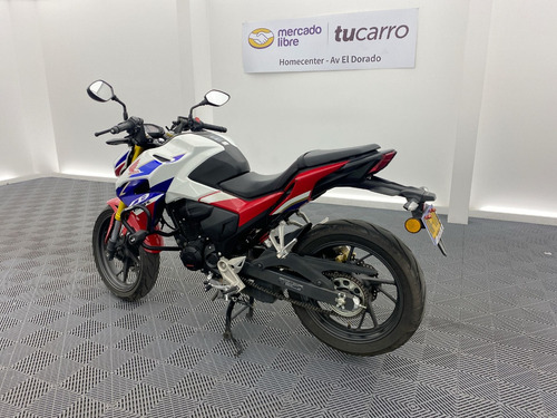 Imagen 5 de 25 de Honda Cb 190r Racing