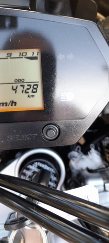 Imagem 3 de 8 de Lander 2021(04mil Km) Varios Acessorios.manual Chave Reserva
