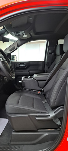 Chevrolet Silverado 5.3 V8 Custom Doble Cabina 4X4 At