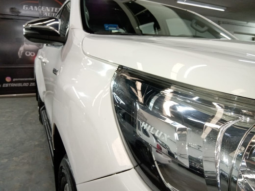 Imagen 22 de 25 de Toyota Hilux 2.8 Srv 4x2 Automatica 2018 80.000km
