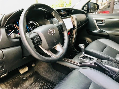 Imagen 10 de 11 de Toyota Sw4