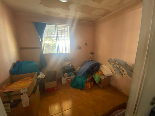 Casa Con Gran Terreno De Dos Dormitorios Y Dos Baños