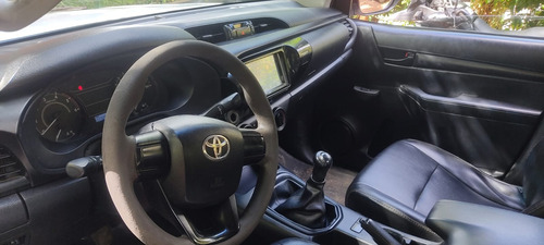 Toyota Hilux 2.8 Tdi Std Cab. Dupla 4x4 4p