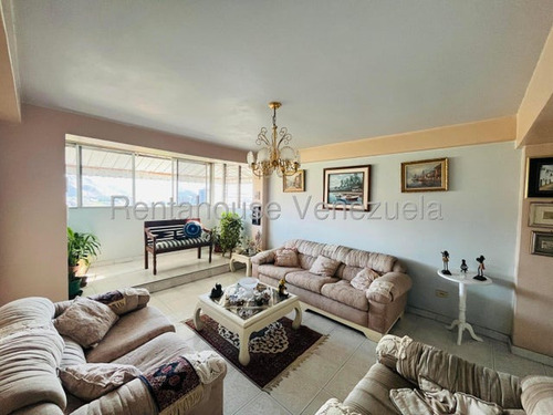 Excelente Apartamento En Venta, Urb. Calicanto, Maracay, 25-18243 Mv