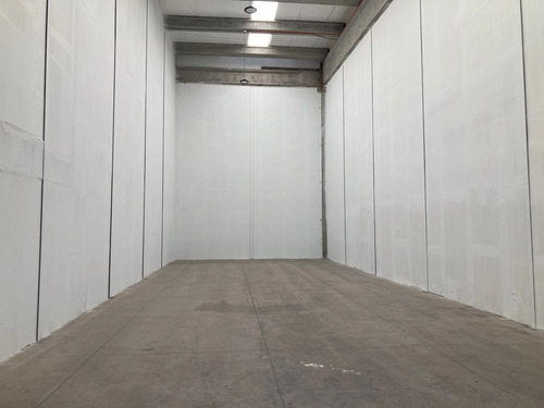 Bodega 194 M2 La Montaña