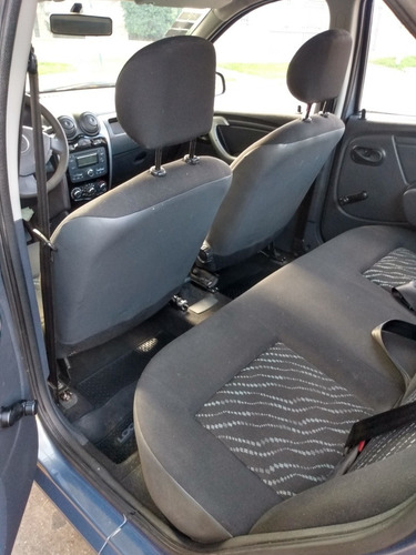Renault Logan Autentique 2012
