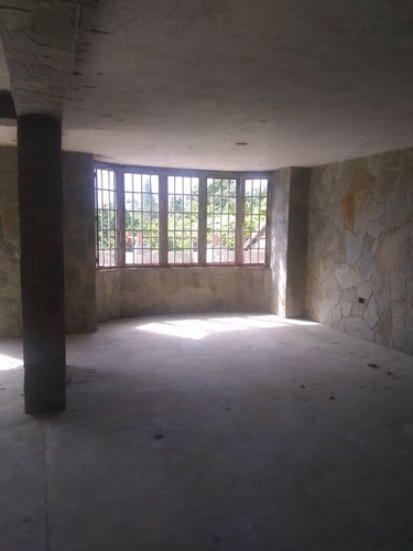 Imagen 14 de 14 de Casa - Mansión Estilo Tudor Inglesa En Guataparo
