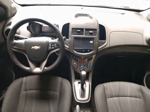 Chevrolet Sonic 1.6 Lt 5 p Automática