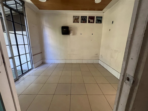 Local Comercial En Arriendo En Vitacura