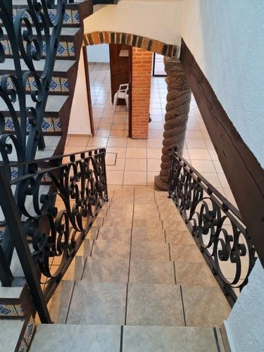 En Venta Residencia En Misión Concá, Roof Garden, Cto Serv, 4 Recamaras, 4.5 Bañ