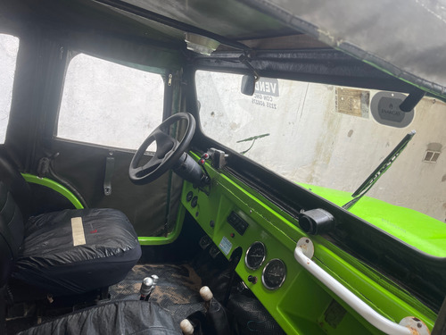 Jeep C/carroseria Plastica