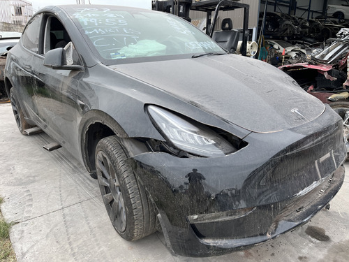 Tesla Model Y Por Partes - A A Q -