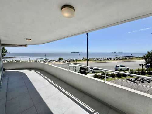 Apartamento En Venta De 2 Dormitorios Con Excelente Vista Panorámica