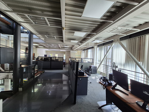 (ofi) Increíble Edificio De 3 Pisos En Ñuñoa