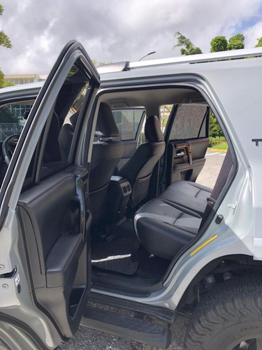 Imagen 11 de 12 de Toyota 4runner Sport Wagon 4x4 Automatica