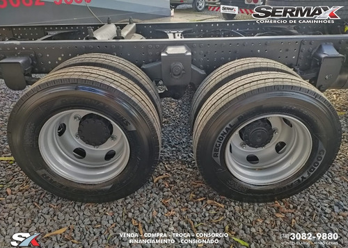 Imagem 10 de 12 de Vw 13.180