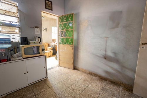 Venta De Casa Multifamiliar En Ituzaingó