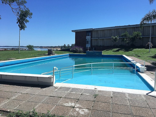 Imagen 1 de 13 de A Orillas Del Parana Hotel 3* Empedrado - Corrientes