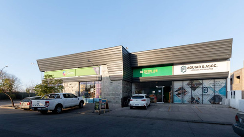 Imagen 10 de 28 de Local Comercial En Manantiales. Venta