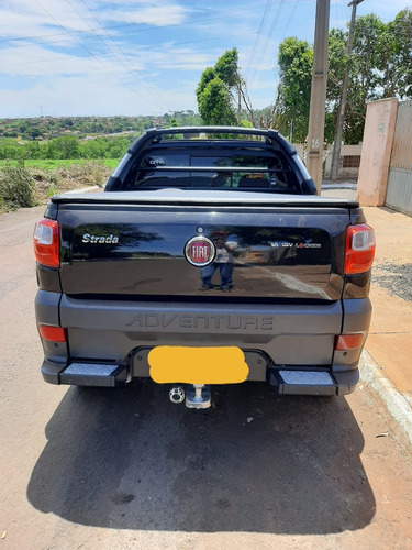 Fiat Strada 2015 1.8 16v Adventure Ce Flex 2p