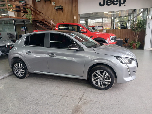 Peugeot 208 1.6 Feline Tiptronic