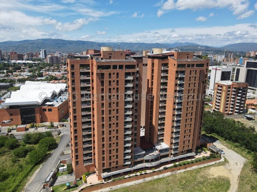 Imagen 4 de 30 de María Reyes Vende Espectacular Apartamento En El Codiciado Triangulo Del Este De Barquisimeto Amoblado Y De Lujo