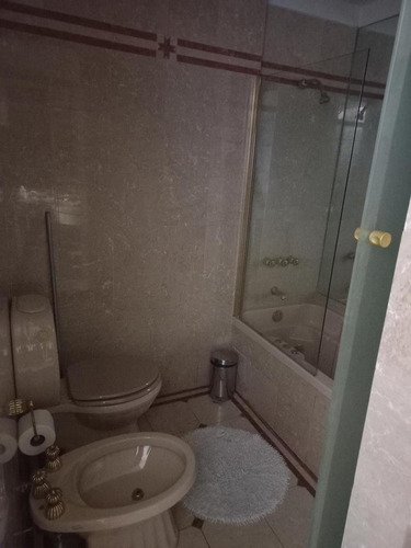 Imagen 8 de 10 de Alquiler Temporario Departamento 4 Ambientes - Palermo