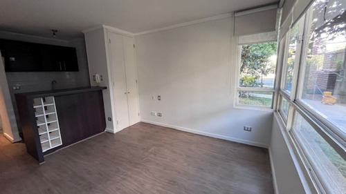Home Studio ( Estac. Y Bodega ) - Metro Ñuble