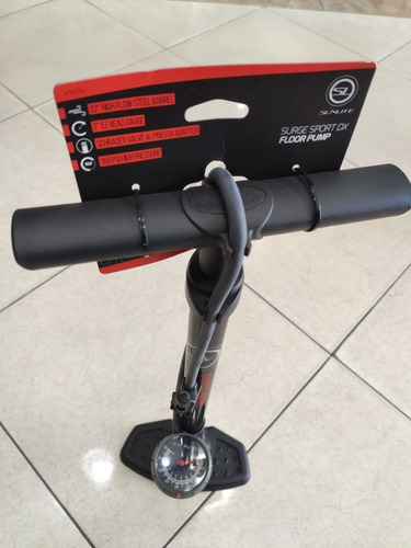 Imagen 4 de 7 de Bomba De Aire Para Bicicletas