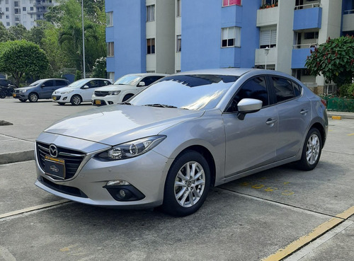 Mazda 3 2.0 Touring