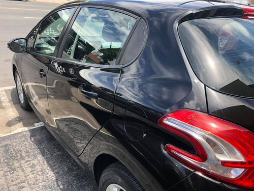 Peugeot 208 1.5 Allure Touchscreen