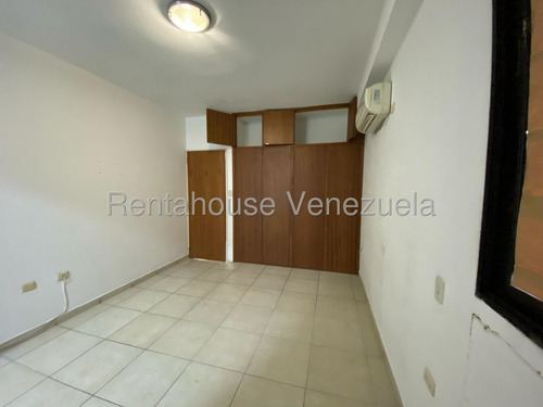 Moderno Apartamento En Venta Este De Barquisimeto. Detraas Del Cc El Sambil 25-18802 As-ab
