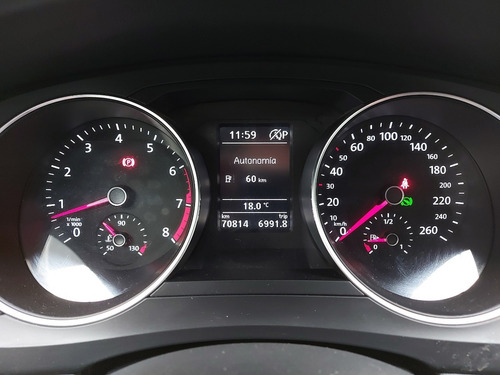 Imagen 9 de 15 de Volkswagen Vento 1.4 Highline