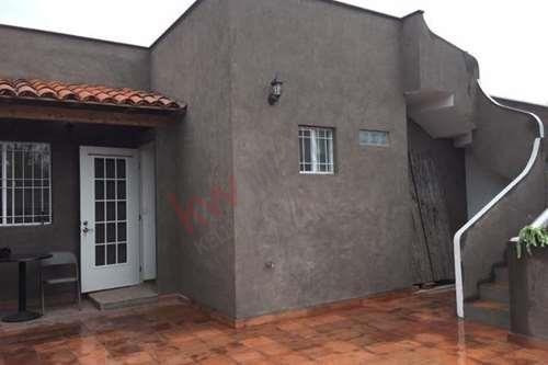 Imagen 1 de 14 de Casa En Venta En La Lejona En San Miguel De Allende