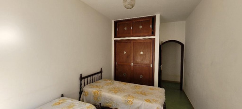 Imagem 6 de 15 de Vende Casa Em Lindoia/sp